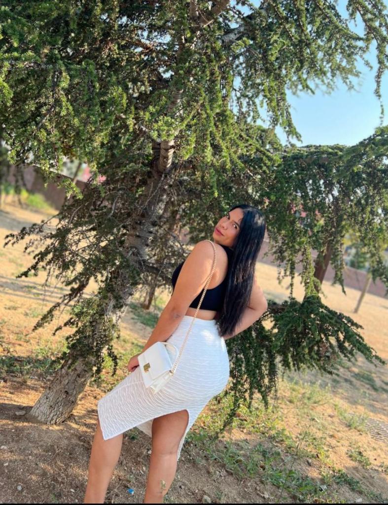 Chica busca chico en Barcelona: 