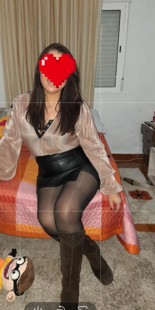 Chica busca chico en Jaén: 