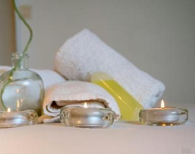 624302743: Chica busca chico en Sevilla