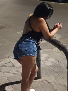 Chica busca chico en Sevilla: 