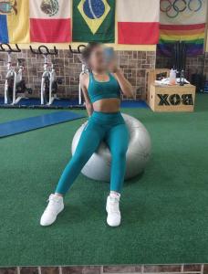 Chica busca chico en Huelva: 