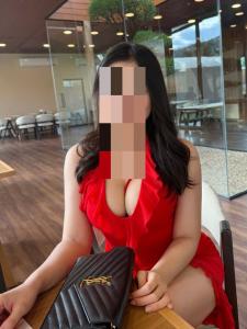 Chica busca chico en Huelva: 