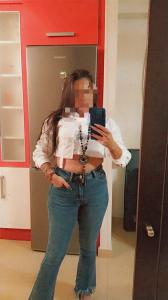 Chica busca chico en Almería: 