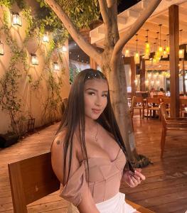 632523388: Chica busca chico en Barcelona