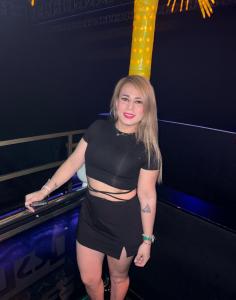 610411840: Chica busca chico en Málaga