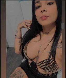 643561296: Chica busca chico en Las Palmas
