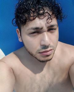 662408568: Chico busca chica en Murcia