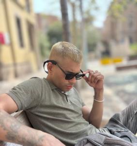 Chico busca chica en Barcelona: 