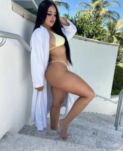 687253727: Chica busca chico en Granada