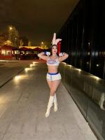 623478883: Chica busca chico en La Coruña