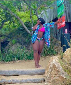 672545876: Chica busca chico en Madrid