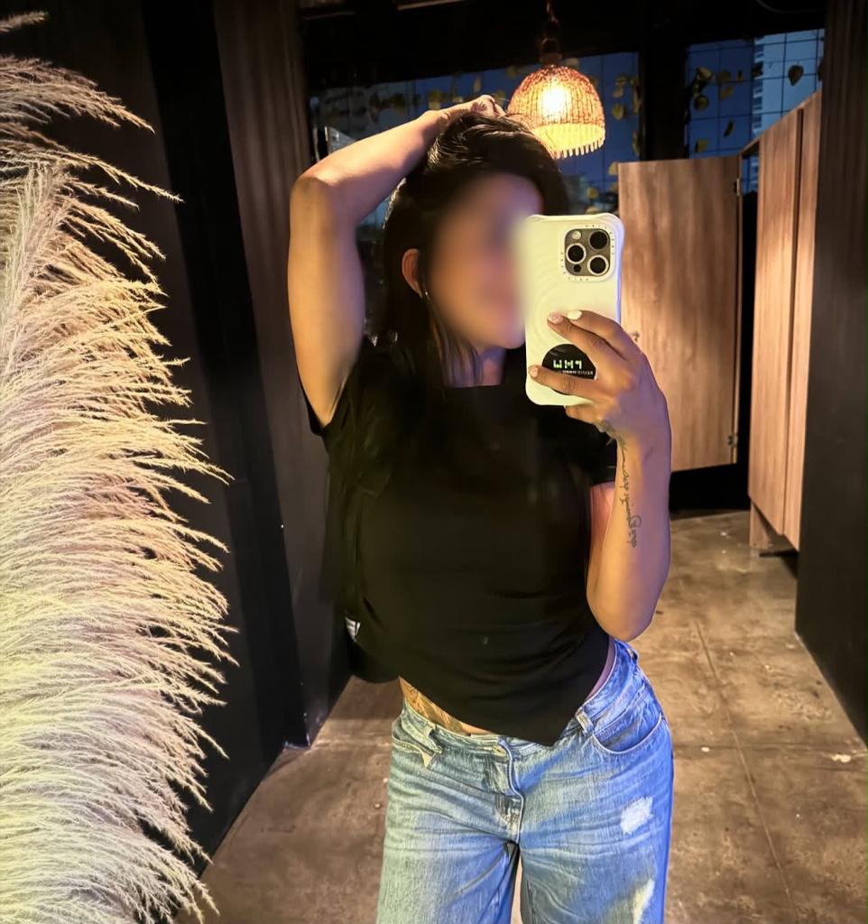 Chica busca chico en Toledo: Chica busca chico