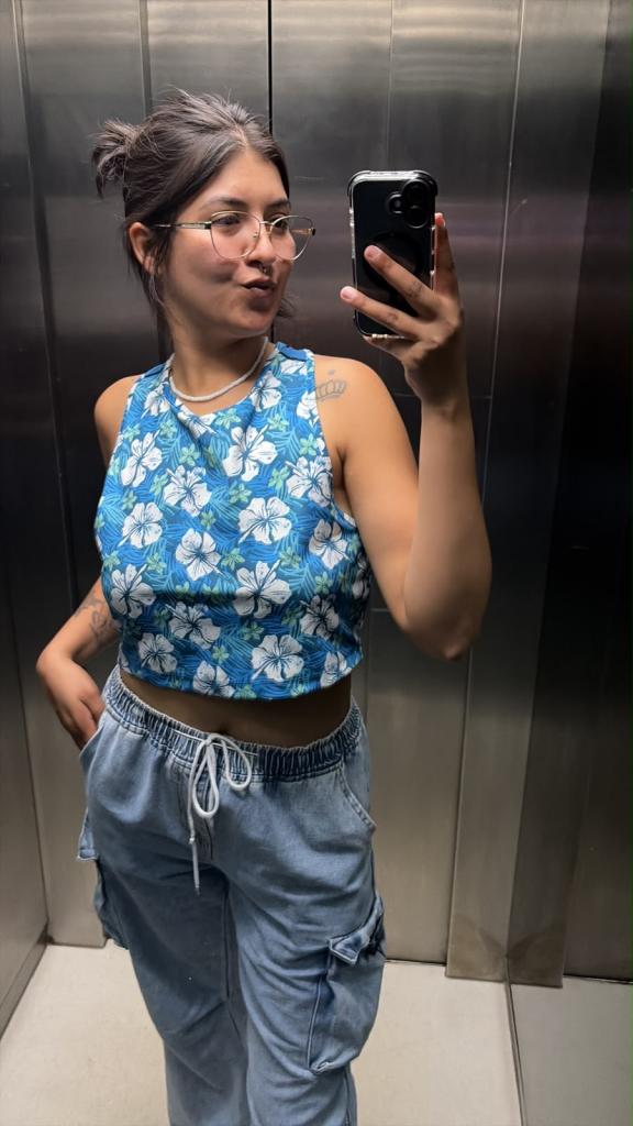 642895327: Chica busca chico en Navarra