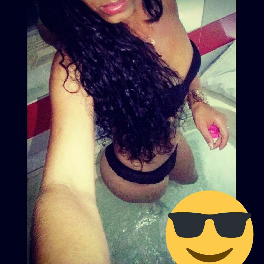 Chica busca chico en Murcia: 