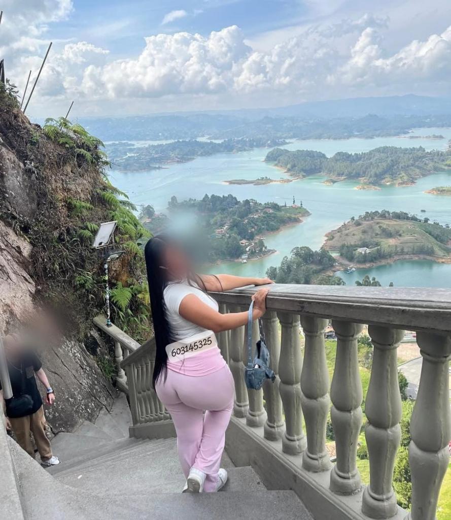 603145325: Chica busca chico en Tenerife