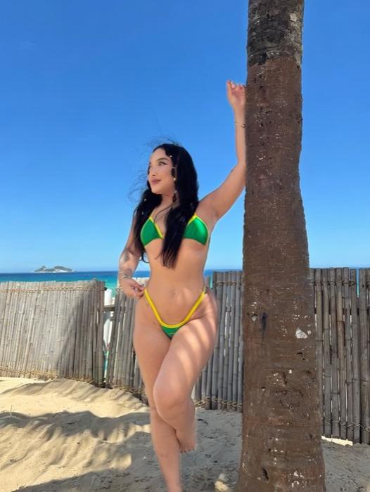 Chica busca chico en Alicante: Chica busca chico