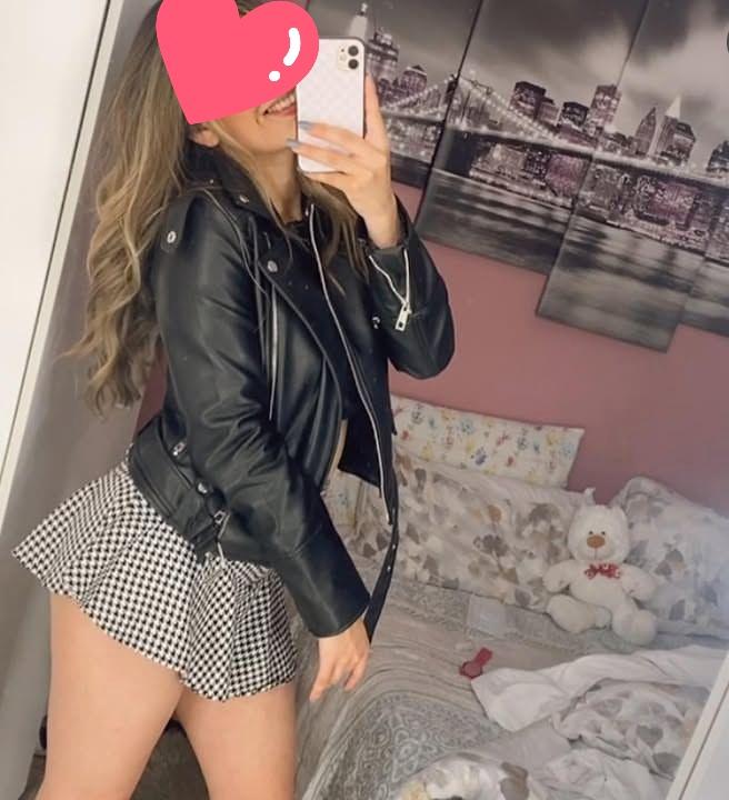 Chica busca chico en Sevilla: 