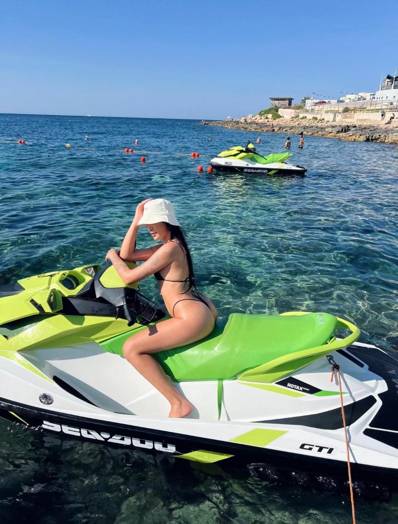697930552: Chica busca chico en Alicante