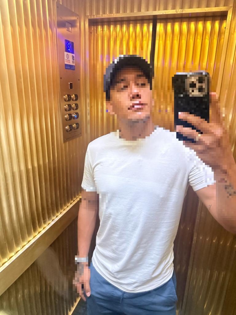 604307816: Chico busca chica en Barcelona