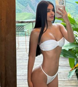 647206944: Chica busca chico en La Coruña
