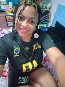 689739268: Chica busca chico en Zaragoza