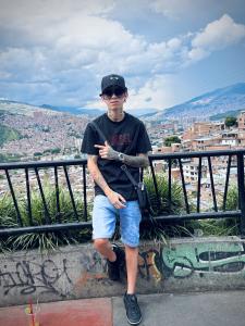 677404449: Chico busca chica en Asturias