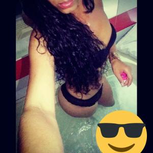 672350793: Chica busca chico en Murcia