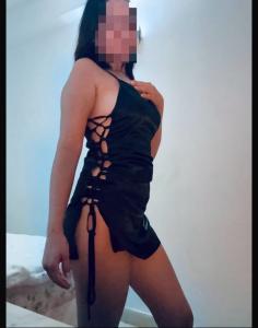 663437451: Chica busca chico en Tenerife