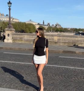 612214121: Chica busca chico en Cádiz