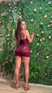664874220: Chica busca chico en Madrid