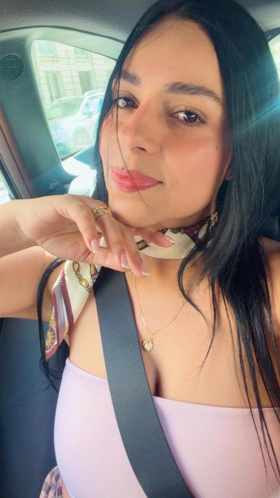 Chica busca chico en Valencia: Chica busca chico
