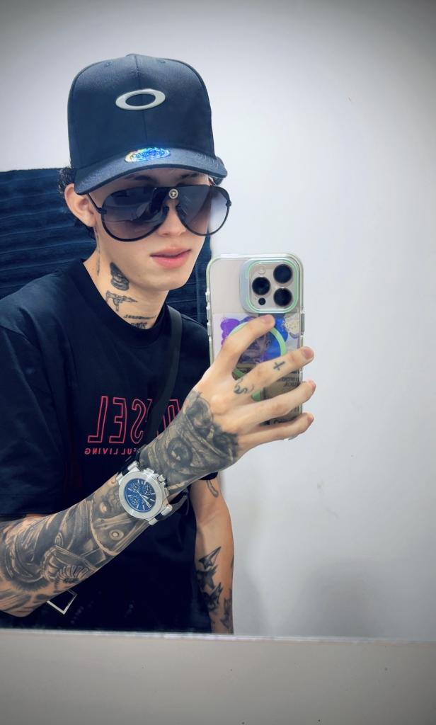 677404449: Chico busca chica en Asturias