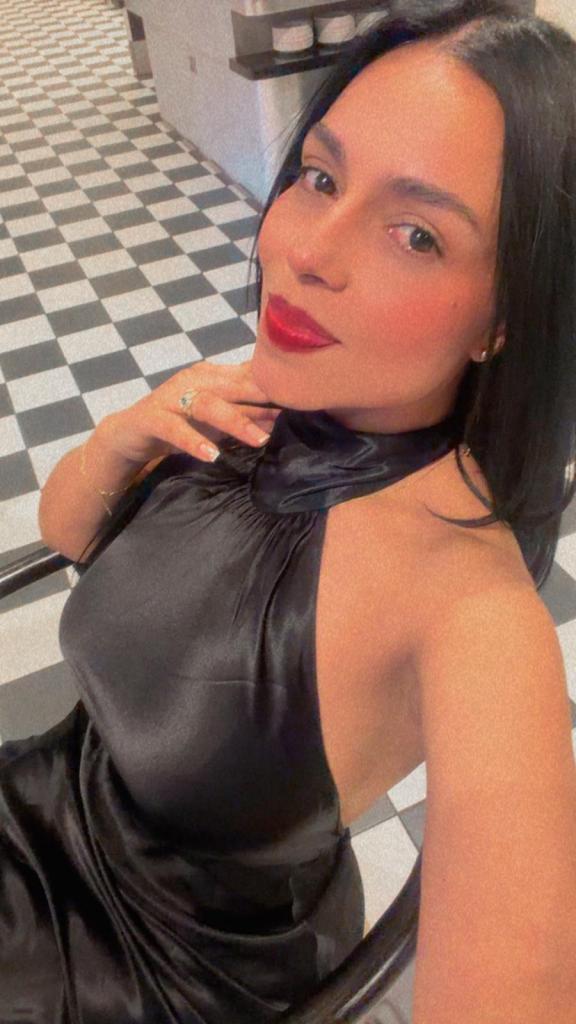 604340932: Chica busca chico en Valencia
