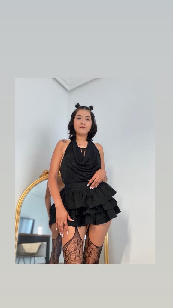 642895327: Chica busca chico en Navarra