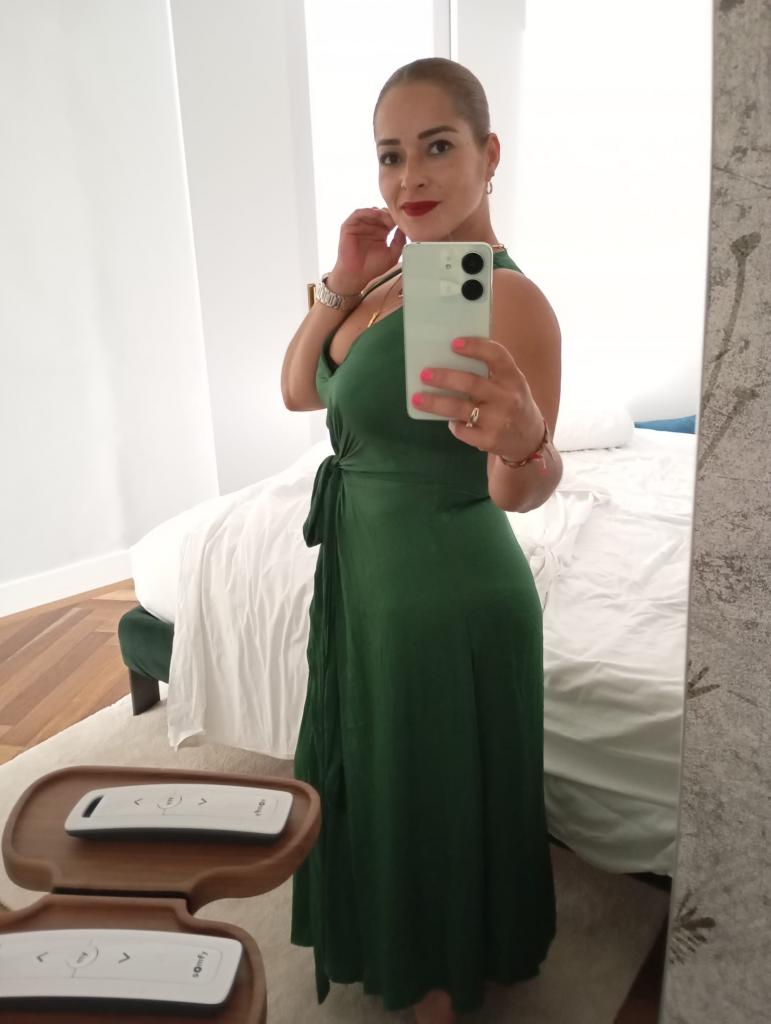 643391217: Chica busca chico en Madrid