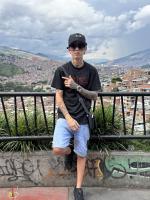 677404449: Chico busca chica en Asturias