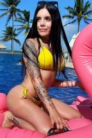 637877815: Chica busca chico en Madrid