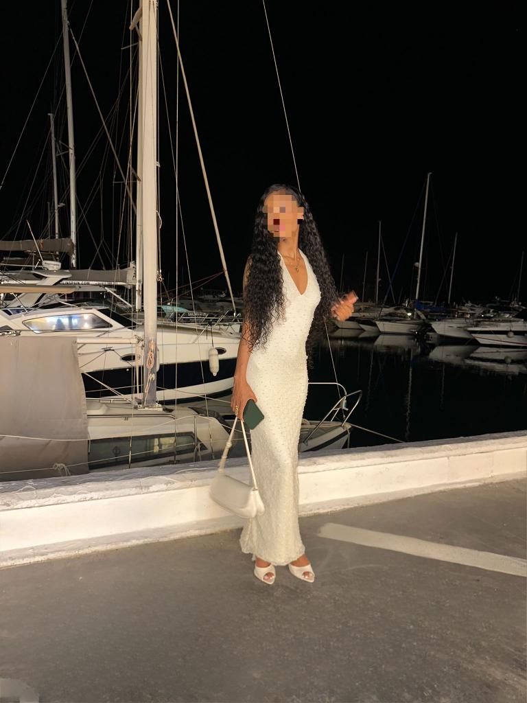 663207952: Chica busca chico en Gerona