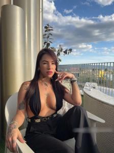 Chica busca chico en Madrid: 