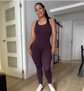 613196110: Chica busca chico en La Coruña