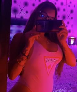 613746523: Chica busca chico en Burgos