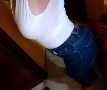 613708449: Chica busca chico en Madrid