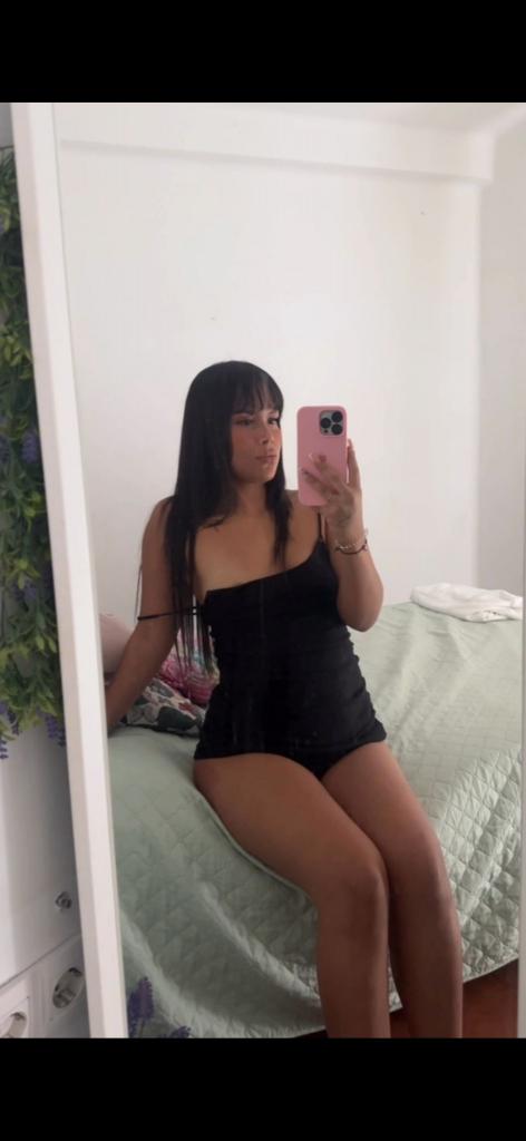 Chica busca chico en Cádiz: 
