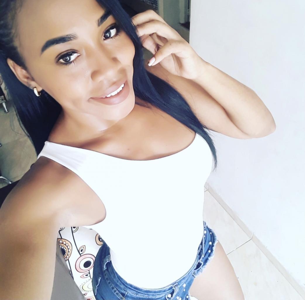 Chica busca chico en La Coruña: 