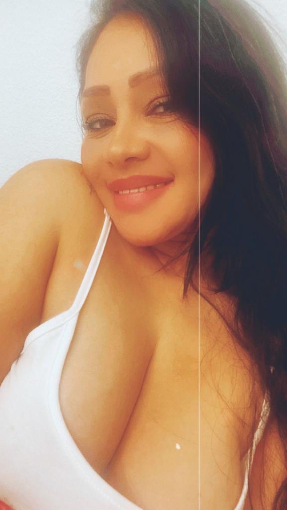 Chica busca chico en Lugo: 
