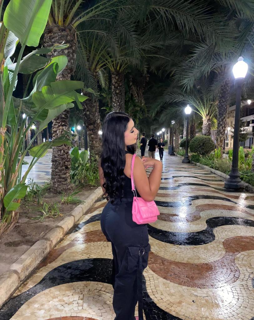 Chica busca chico en Barcelona: 