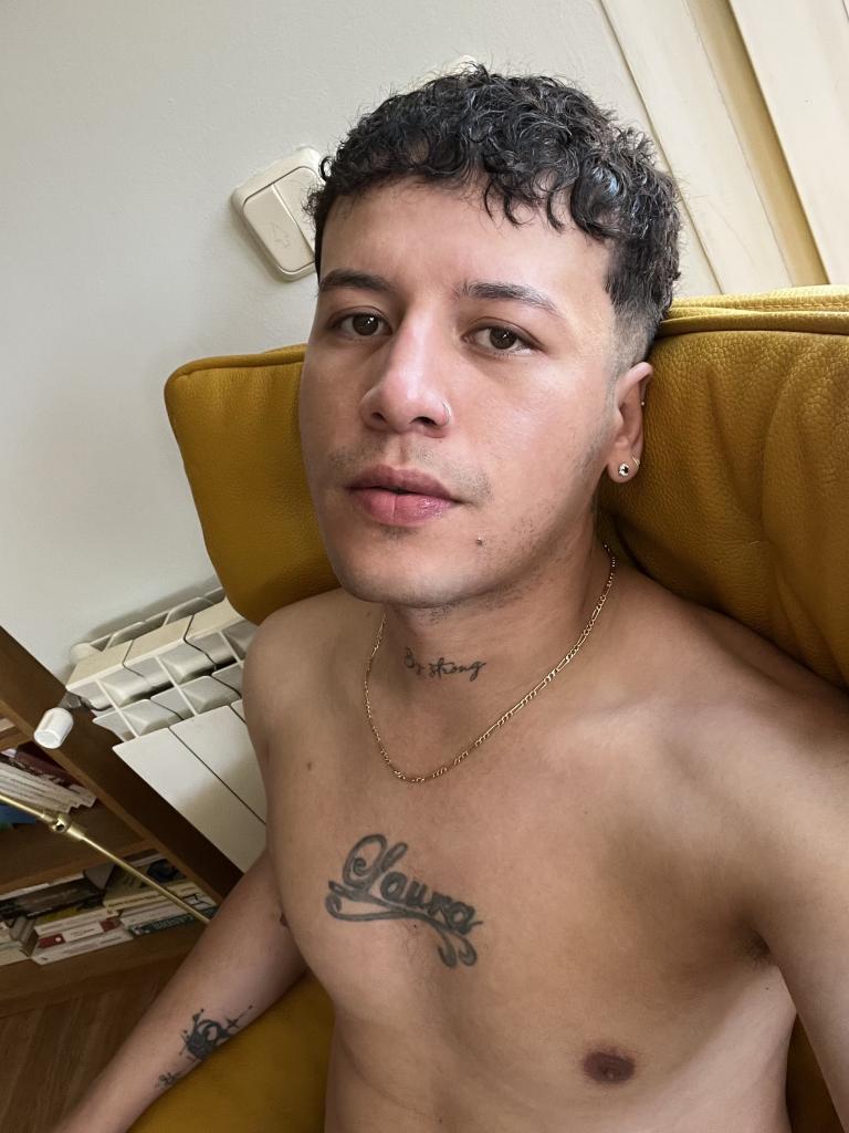 677041271: Chico busca chica en Madrid