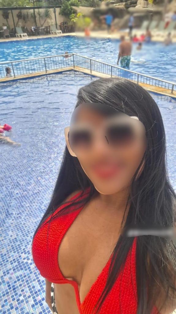 Chica busca chico en Granada: 