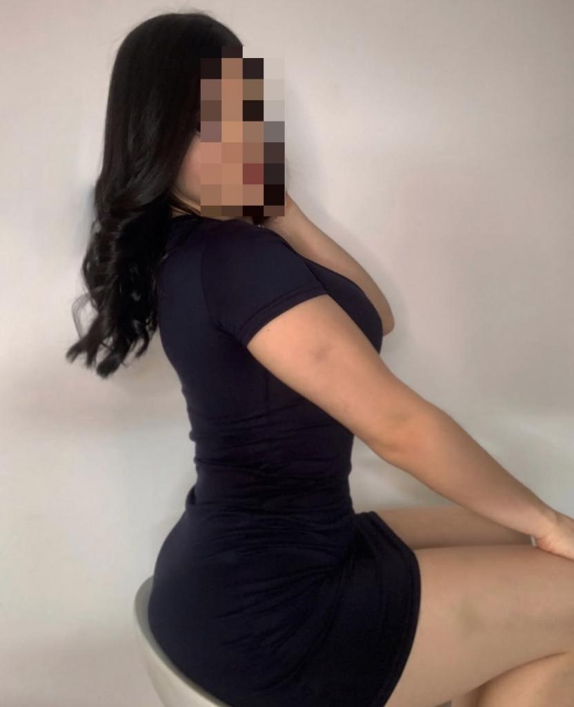 Chica busca chico en Sevilla: 