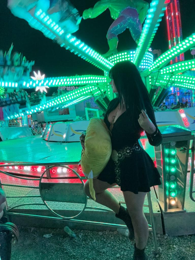 Chica busca chico en Murcia: 